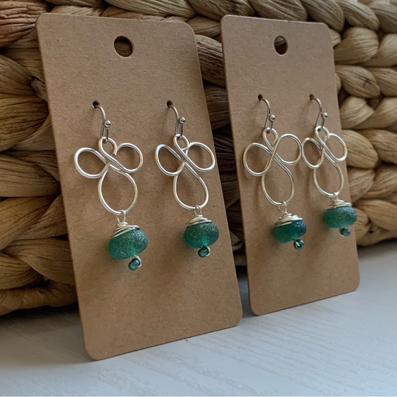 • NEW! [Handmade] Boho Earrings • - Picture 9 of 10